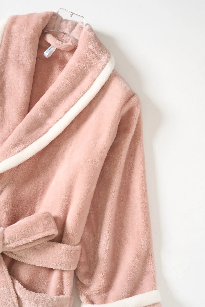 Blush Teddy-Plush Shawl Robe, detail 4